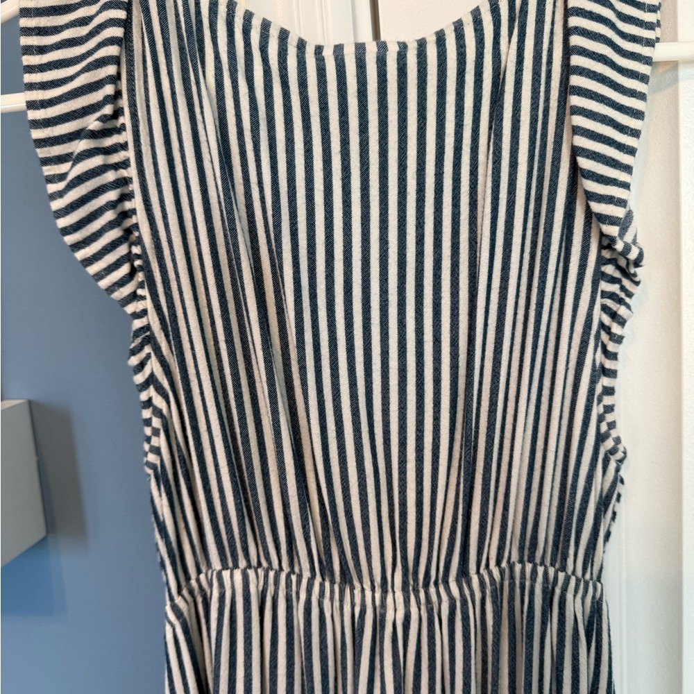 Target Medium Maternity Dress - Picture 3 of 5